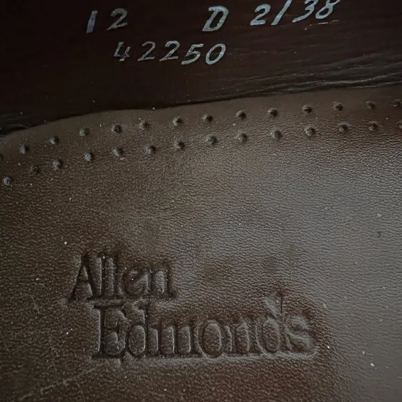 Allen Edmonds Nashua Tassel Leather Loafers Men 12