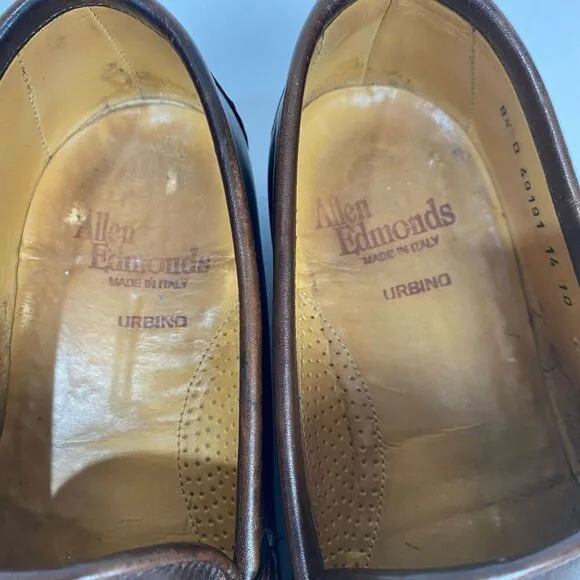 Allen Edmonds Urbino Moccasins Loafers Shoes Men SZ 8.1/2 Brown Calfskin Tassel