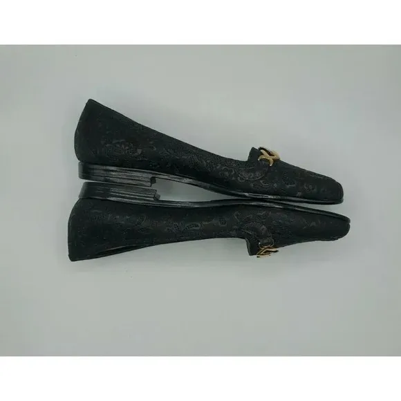 Amalfi by RANGON Oste Black Floral Design Leather Gold Chain Shoes Size 7N  NWOB