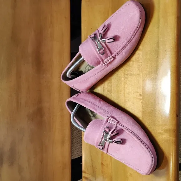 Amali pink size 11 Driving moccasins