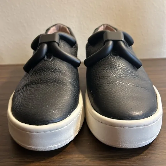 An Hour and a Shower Knot Sneakers Black Size 39 \ 8.5