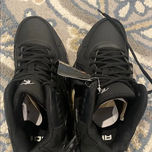 AND1 Men's Black Basketball Shoes
