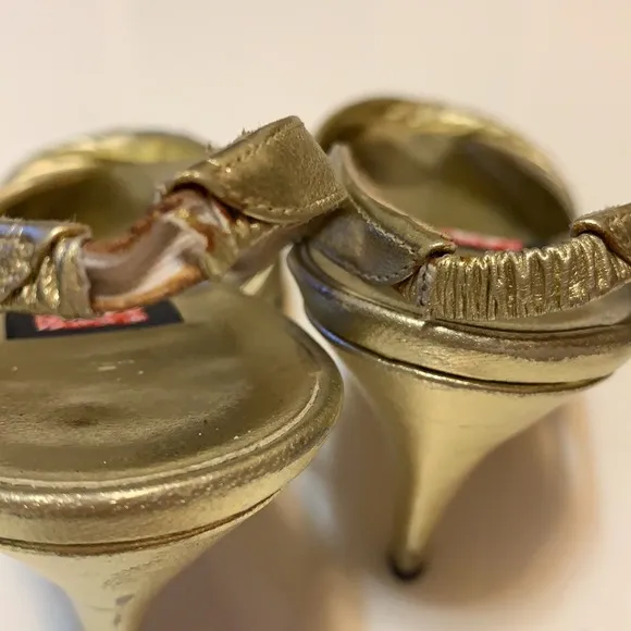 ANNE KLEIN GOLD FOIL LEATHER Heels SHOES MADE IN ITALY LEATHER SZ 6 METALLIC
