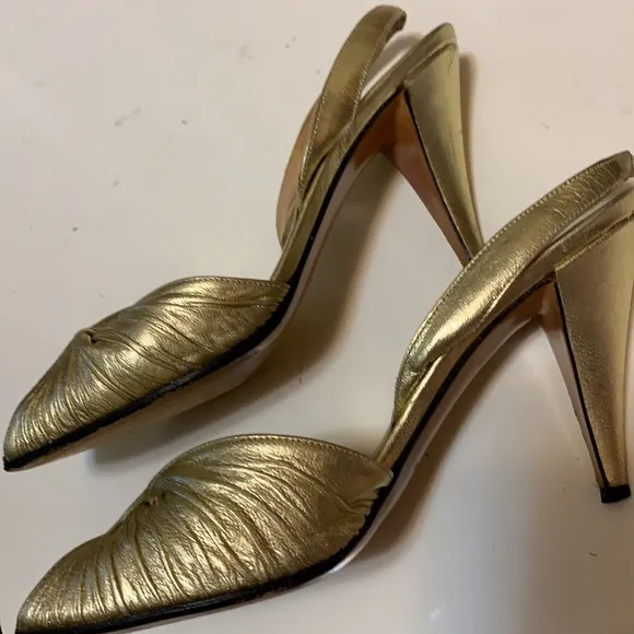 ANNE KLEIN GOLD FOIL LEATHER Heels SHOES MADE IN ITALY LEATHER SZ 6 METALLIC