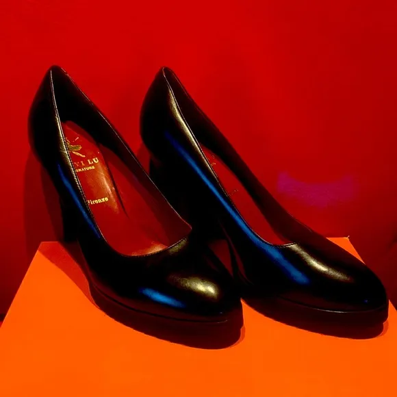 Anyi Lu Signature Firenze Sexy Extra Light Black Red Gold Leather Lining Shoes