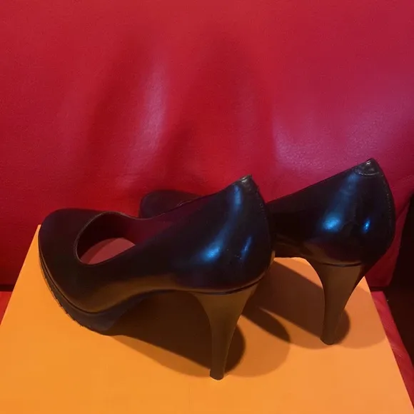 Anyi Lu Signature Firenze Sexy Extra Light Black Red Gold Leather Lining Shoes