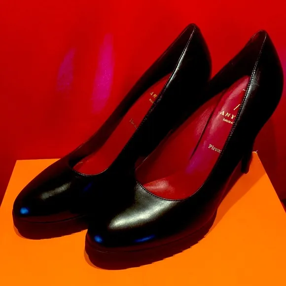 Anyi Lu Signature Firenze Sexy Extra Light Black Red Gold Leather Lining Shoes