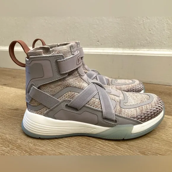 APL Athletic Propulsion Lab SuperFuture Basketball Shoes Size Men 5 | Women 6.5