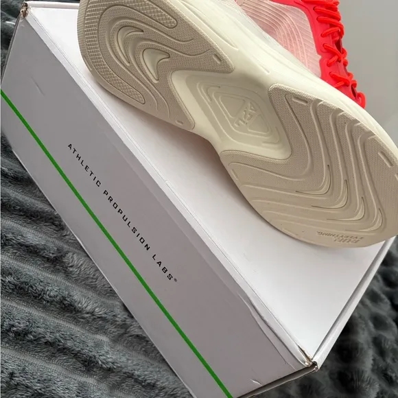 APL Women's Streamline Shoes