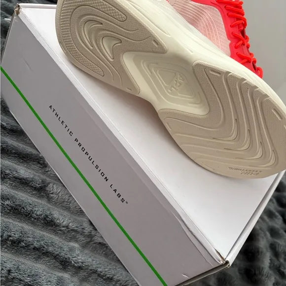 APL Women's Streamline Shoes