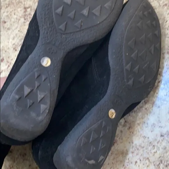 Aquatalia black suede flat size 7 1/2 shoes