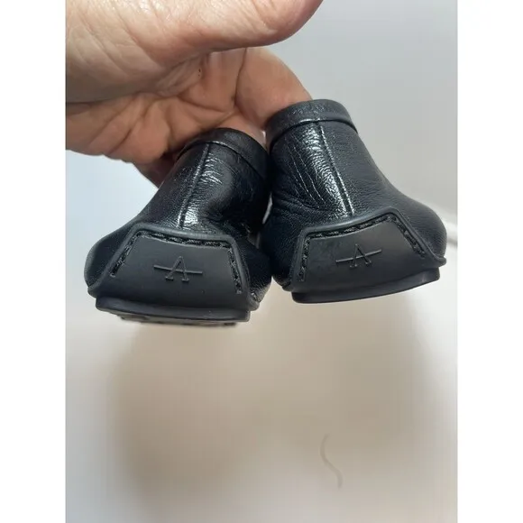 Aquatalia Quinna Black Leather Tassel Weatherproof Loafer Driving Shoe Sz 7 1/2