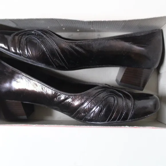 ARA Women Dark Brown Metallic Dress Shoes, Worn Once