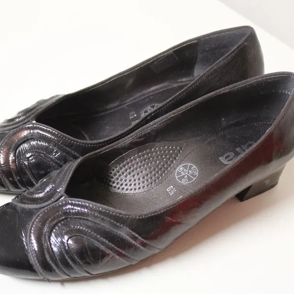 ARA Women Dark Brown Metallic Dress Shoes, Worn Once
