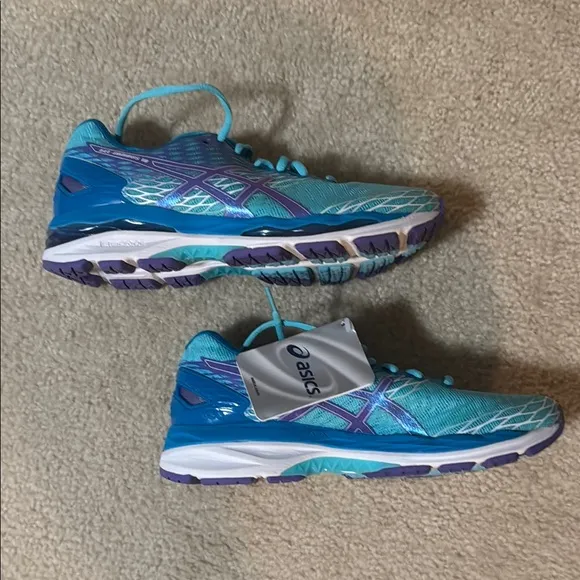 ASICS Women's Nimbus Running Shoes size 7.5