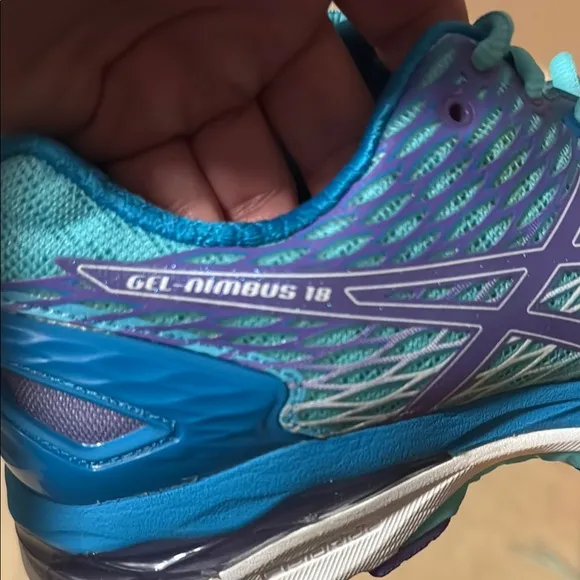 ASICS Women's Nimbus Running Shoes size 7.5