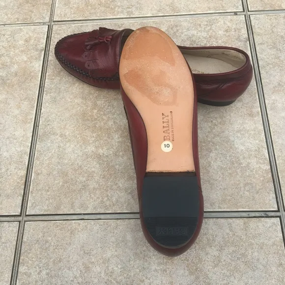 Bally leather tassel moccasins shoes size 10