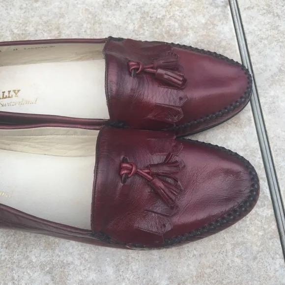 Bally leather tassel moccasins shoes size 10