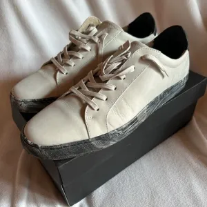 Banana Republic Space Grey Leather Nicklas Shoes, Size 13, *Rare Find*