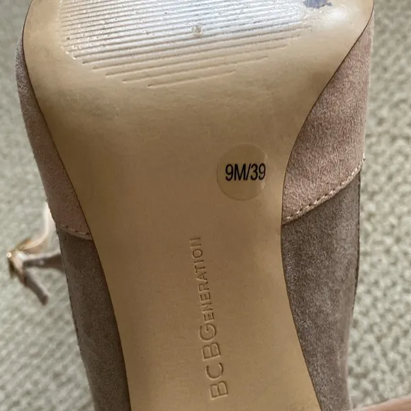BCBGeneration Nude Ankle Block Heels Size 9 Seude Style Double Strap Strappy