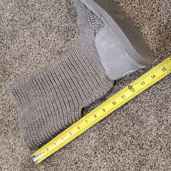 Bearpaw Womens Knit Sweater Tall shoes boots sz 7