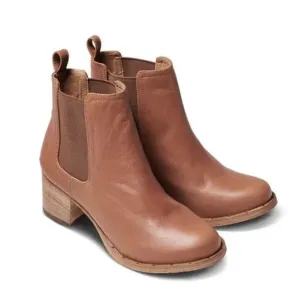 BEEK Condor chocolate acorn leather ankle boot size 6 NWT