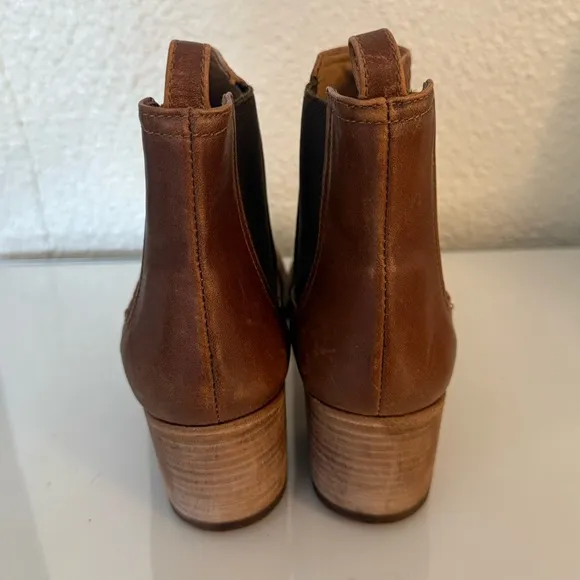 BEEK Condor chocolate acorn leather ankle boot size 6 NWT