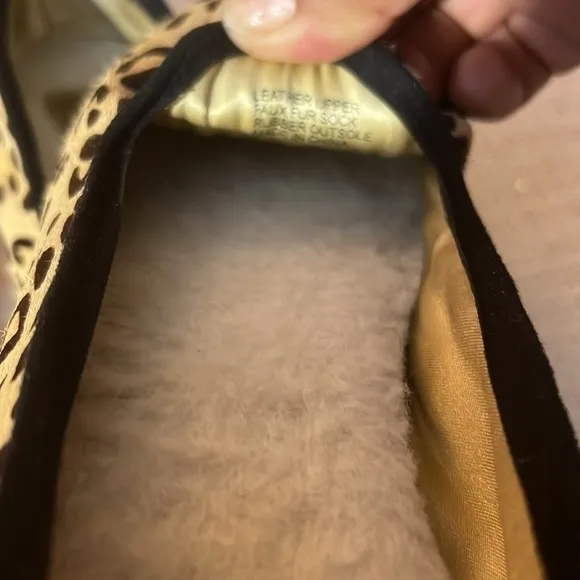 BIRDIES SIZE 7 animal print, fur , in style now❤️🤗, used, leather calf hair.