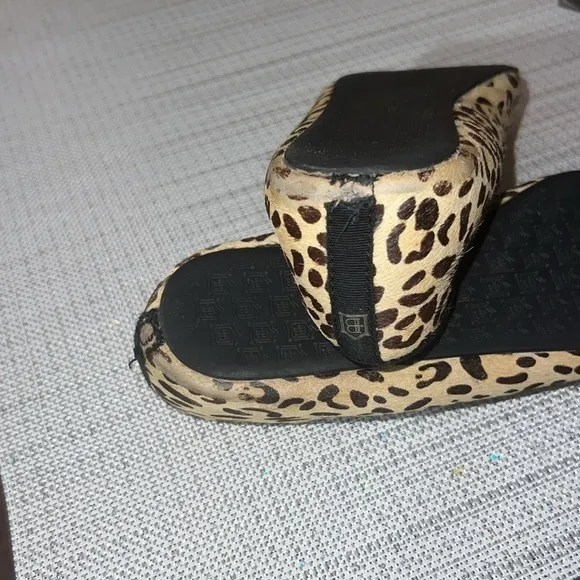 BIRDIES SIZE 7 animal print, fur , in style now❤️🤗, used, leather calf hair.