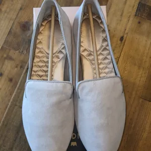 Birdies The Starling Shadow Light Gray Size 12