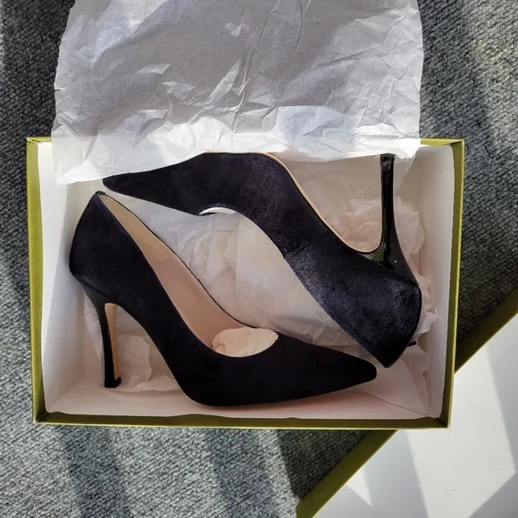 Black Suede 3.5&quot; Stiletto Heels w/ Pointed Toe