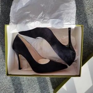 Black Suede 3.5&quot; Stiletto Heels w/ Pointed Toe