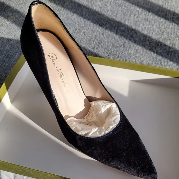 Black Suede 3.5&quot; Stiletto Heels w/ Pointed Toe