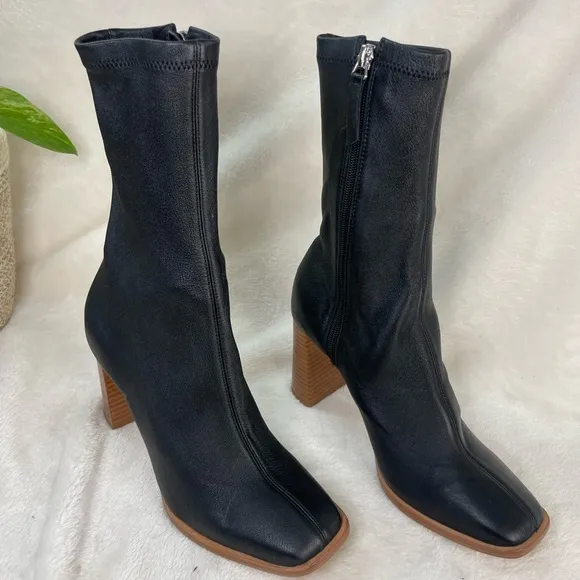 Black Suede‎ Studio Toni Bootie In Black Leather 6, C 330