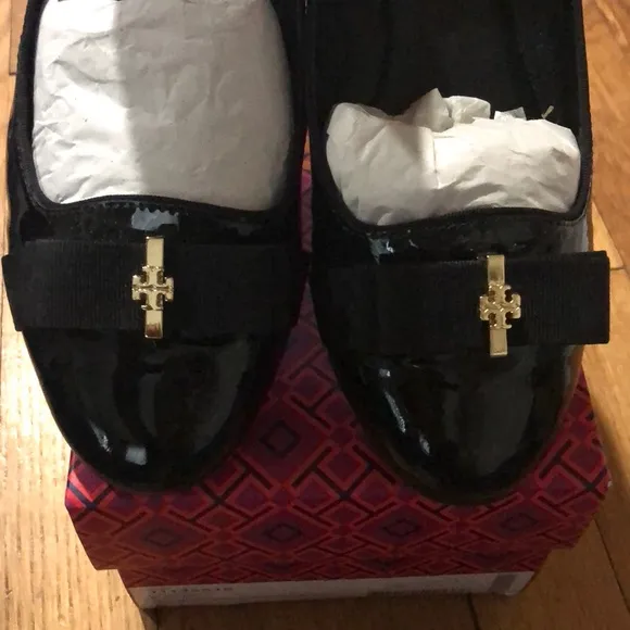 Black Trudy Smoking Shoes