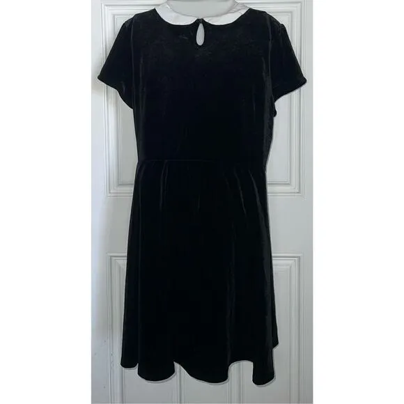 Black Velvet White Collar Dress Plus Size 1