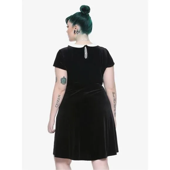 Black Velvet White Collar Dress Plus Size 1
