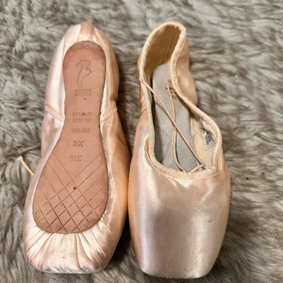 Bloch Pointe Ballet Shoes