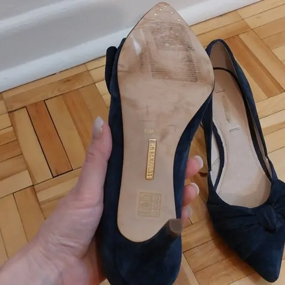 Blue suede Louise et Cie classic shoes size 5.5
