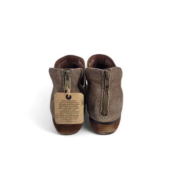 Born Kerri Booties 9M Women’s Distressed Taupe Suede Leather Ankle Zip Comfort