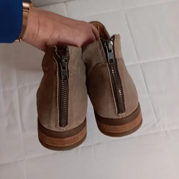 Born Women Aryla Tan Ankle Cutout Leather Boots Shoes Sz 9