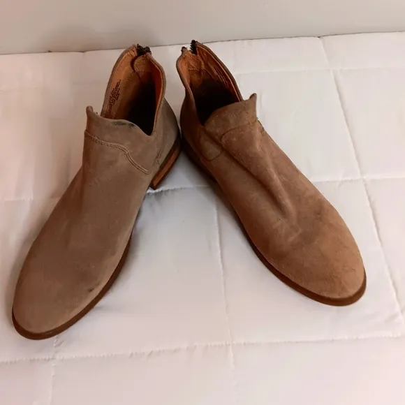Born Women Aryla Tan Ankle Cutout Leather Boots Shoes Sz 9