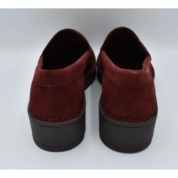 Born Women Sz 7.5 Carrera Lugged Sole Burgundy Suede Slip On Penny Loafers Shoes