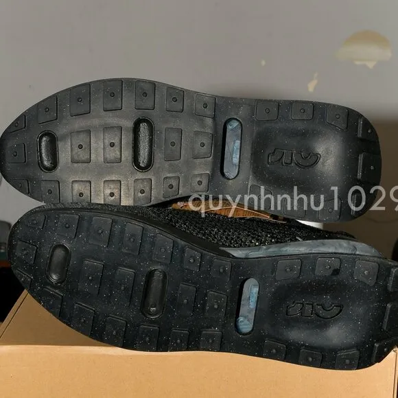 Brand new Nike Air Max  FlyKNit racer men shoes