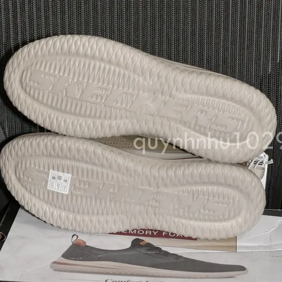 BRAND NEW SKECHER DELSON MEN SHOES
