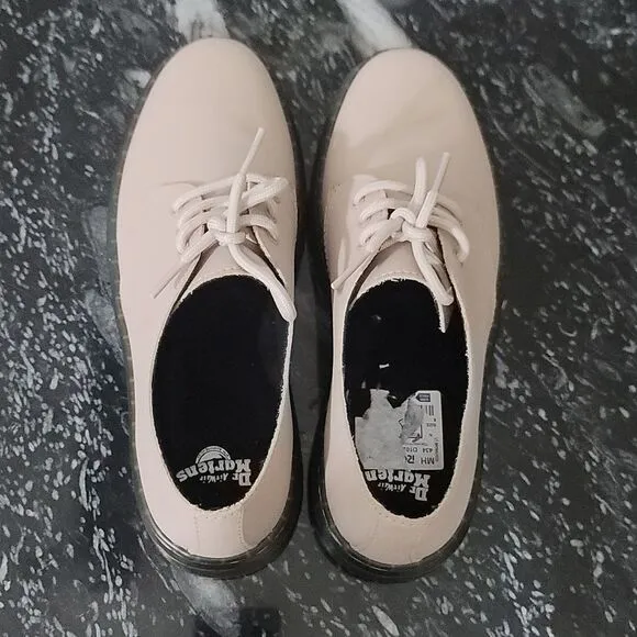 BRAND NEW DR MARTENS WOMENS ZAVALA LO OXFORD