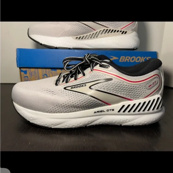 Brooks Ariel GTS 23 Running Shoes Gray/Black/Pink Womans Size 8.5 2E Extra Wide