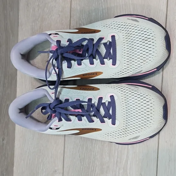 Brooks Ghost Women's Athletic Running Shoes Sneakers Sz 8