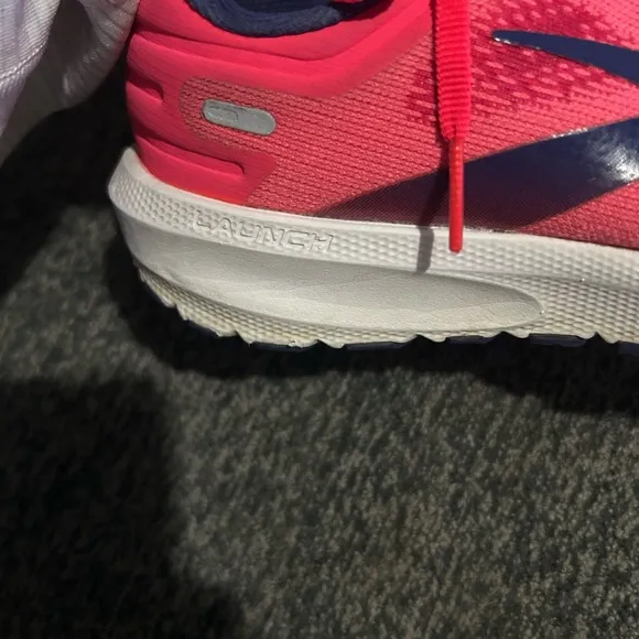 Brooks Launch 9 Women Size US 7 1203731B604 Running Shoes Pink Fuchsia Cobalt