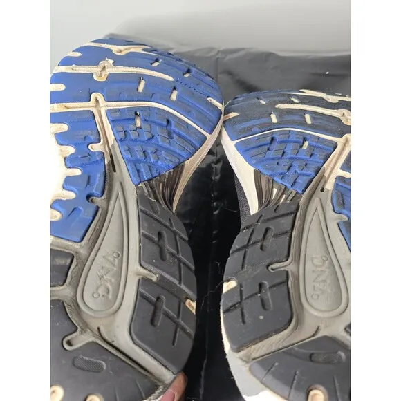 Brooks Mens Adrenaline GTS 18 1102711D015 Gray Running Shoes Sneakers Size 12 D‎